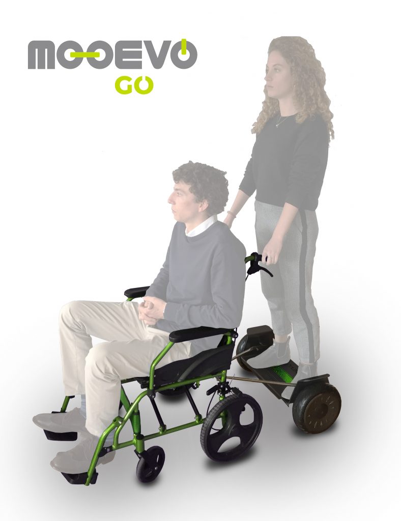 silla de ruedas manual con motor asistido cuidador