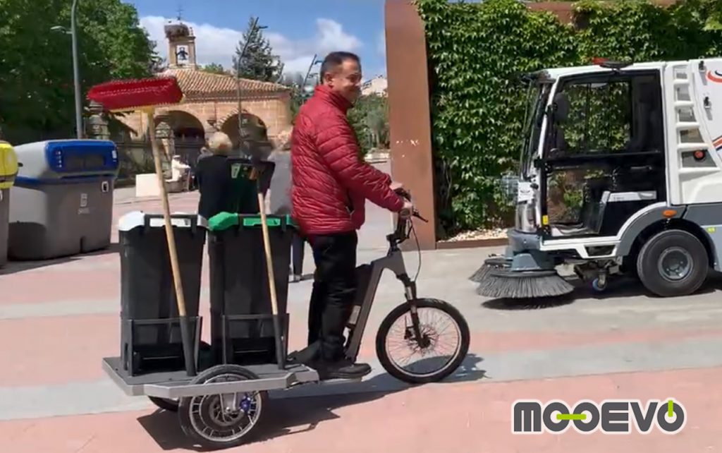 triciclo electrico barrendero